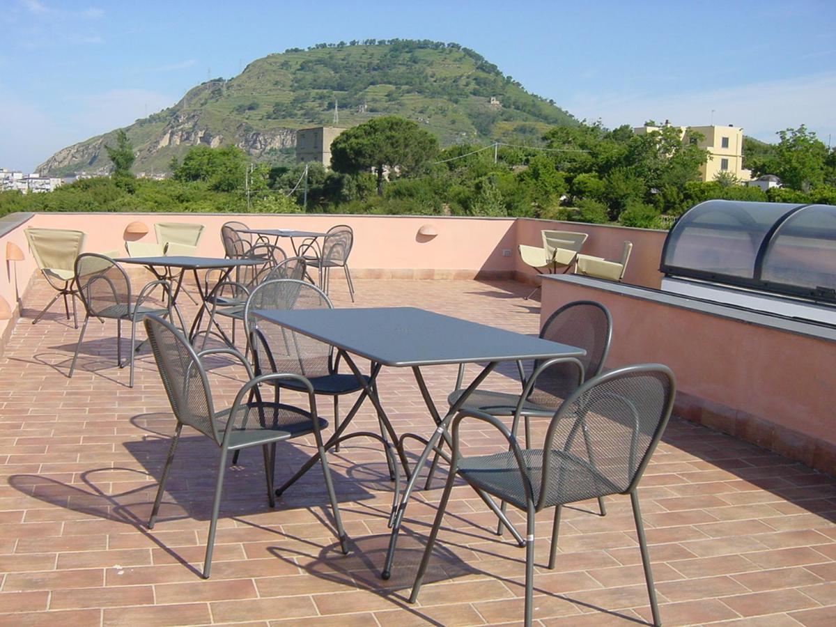 Flegrea House Aparthotel Pozzuoli Exterior photo