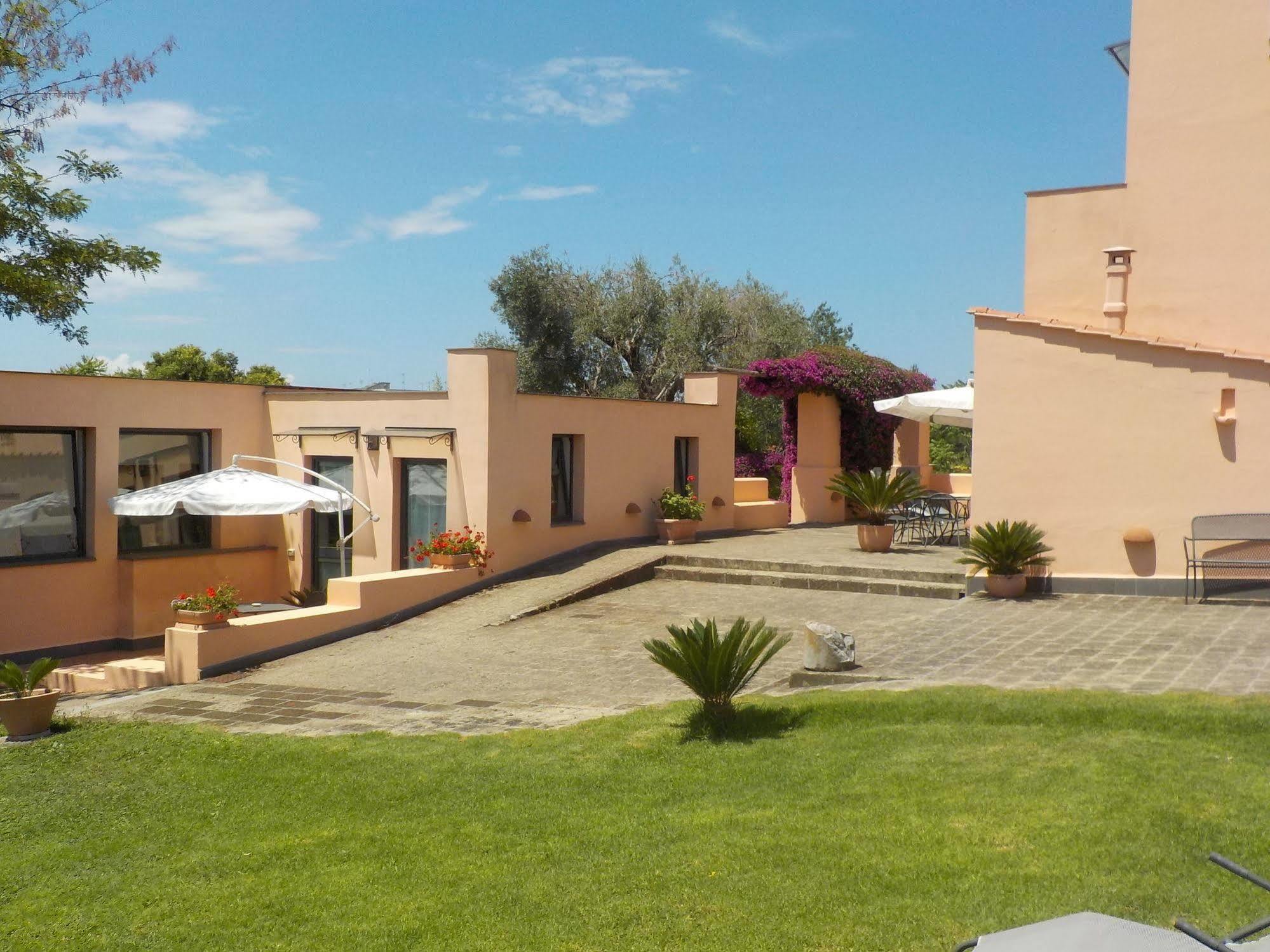 Flegrea House Aparthotel Pozzuoli Exterior photo